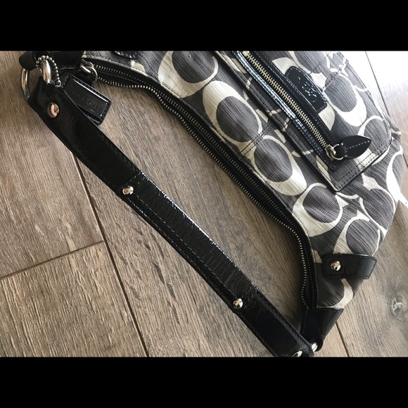 13291 Coach Penelope Shantung Signature bag - Picture 3 of 12